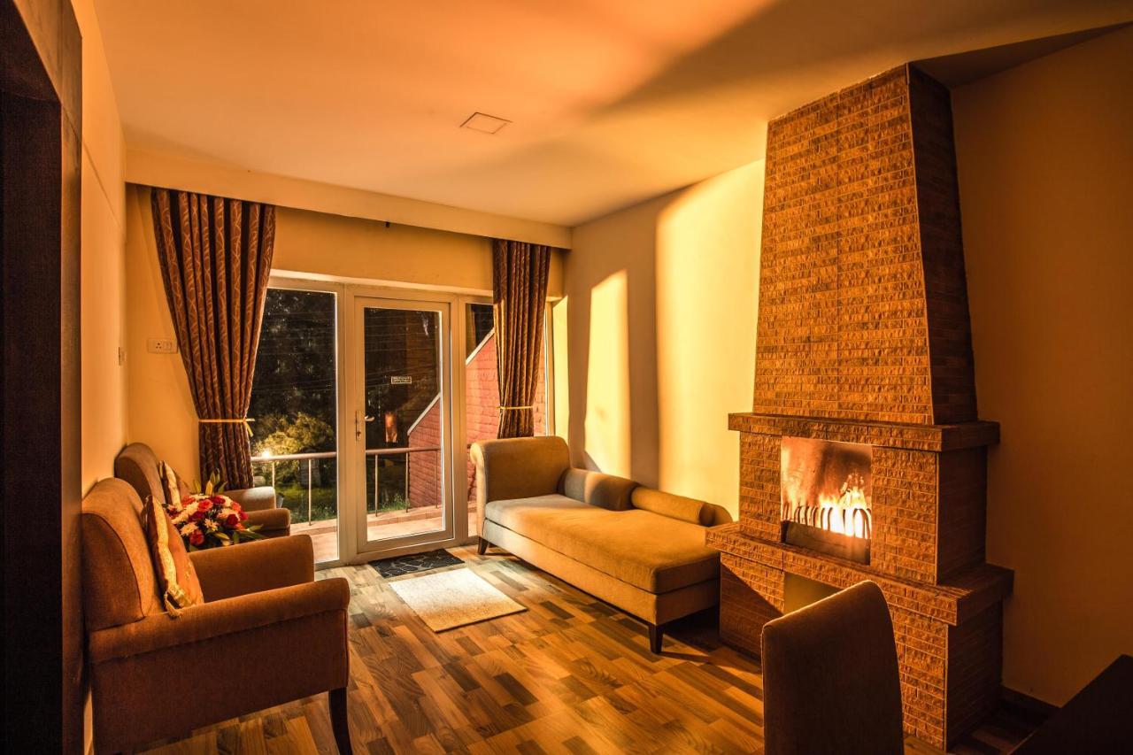 Hotel Lakeview ウーティ エクステリア 写真